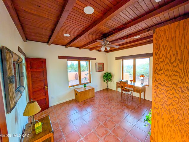 25 E Rudasill Road, Tucson, AZ 85704