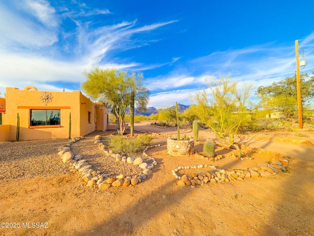 25 E Rudasill Road, Tucson, AZ 85704