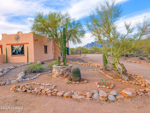 25 E Rudasill Road, Tucson, AZ 85704