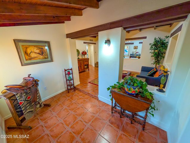 25 E Rudasill Road, Tucson, AZ 85704