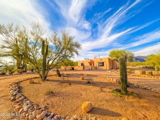 25 E Rudasill Road, Tucson, AZ 85704