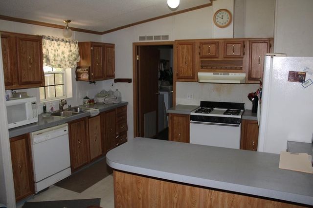 3331 Russell Drive, Harrison, MI 48625