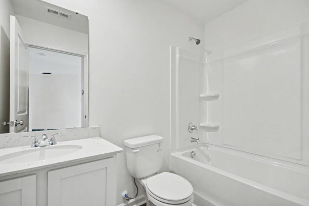 90 Vintage Way, Tabor City, NC 28463 — photo 2