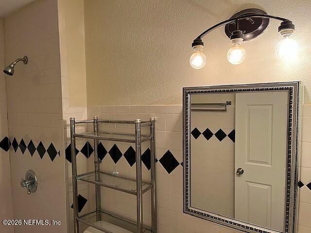 107 MILTON Avenue, Interlachen, FL 32148