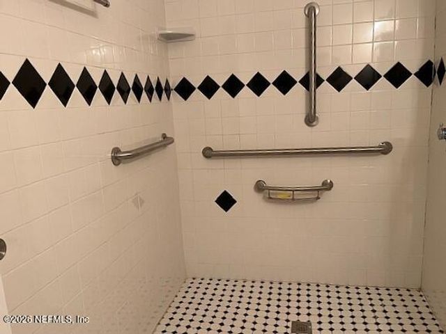 107 MILTON Avenue, Interlachen, FL 32148