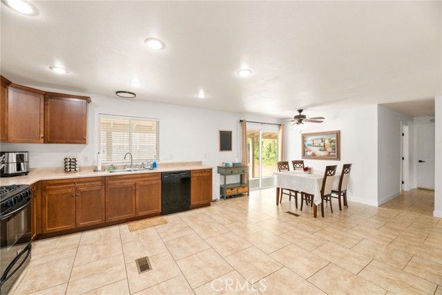 33653 Windmill Road, Wildomar, CA 92595