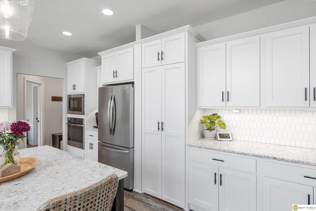 3778 N 192 Terrace, Elkhorn, NE 68022