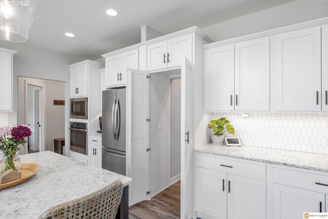 3778 N 192 Terrace, Elkhorn, NE 68022