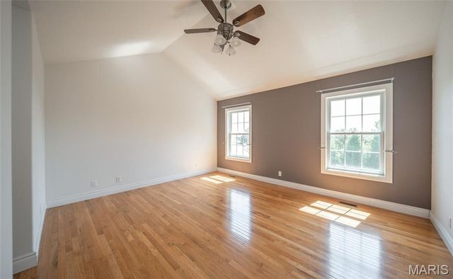 100 Walnut Court, St Robert, MO 65584