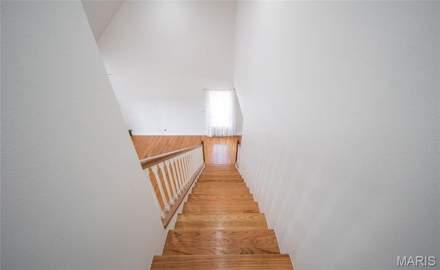 100 Walnut Court, St Robert, MO 65584