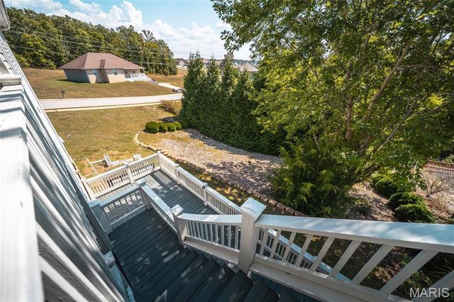 100 Walnut Court, St Robert, MO 65584