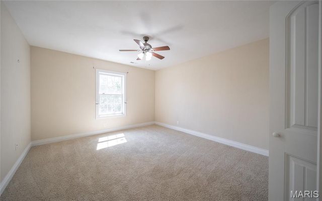 100 Walnut Court, St Robert, MO 65584