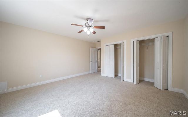 100 Walnut Court, St Robert, MO 65584