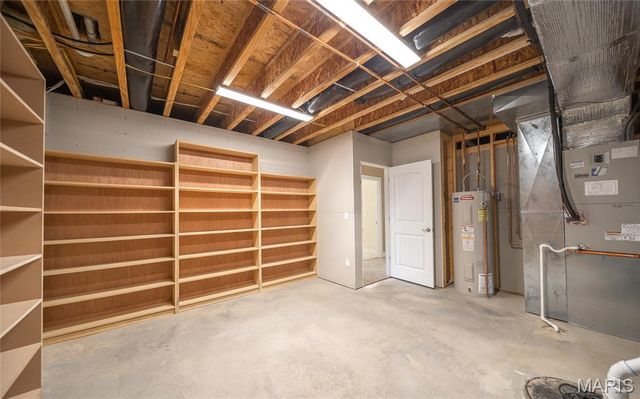 100 Walnut Court, St Robert, MO 65584