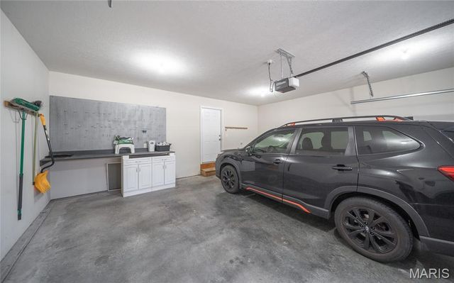 100 Walnut Court, St Robert, MO 65584