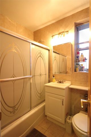 485 Bronx River Road B35, Yonkers, NY 10704