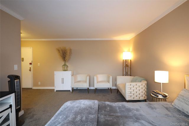 485 Bronx River Road B35, Yonkers, NY 10704