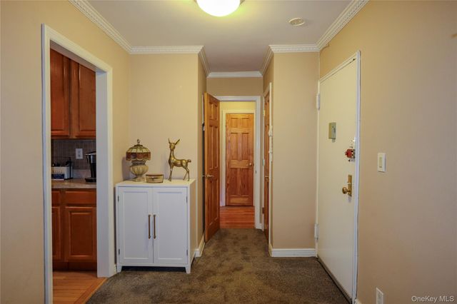 485 Bronx River Road B35, Yonkers, NY 10704