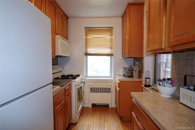 485 Bronx River Road B35, Yonkers, NY 10704