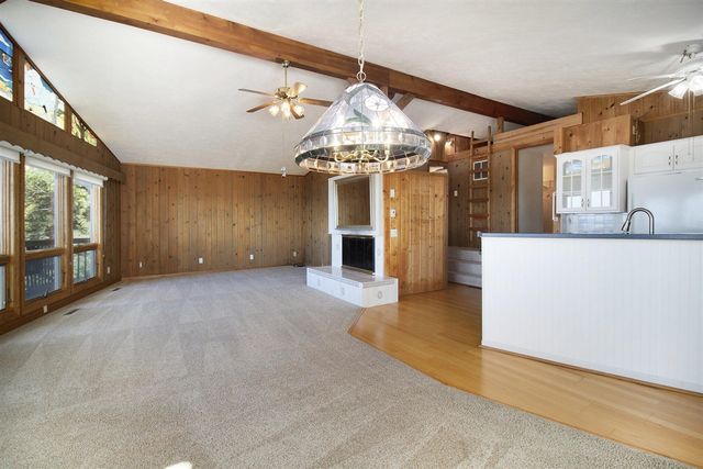 7320 Montgomery Boulevard, Pentwater, MI 49449