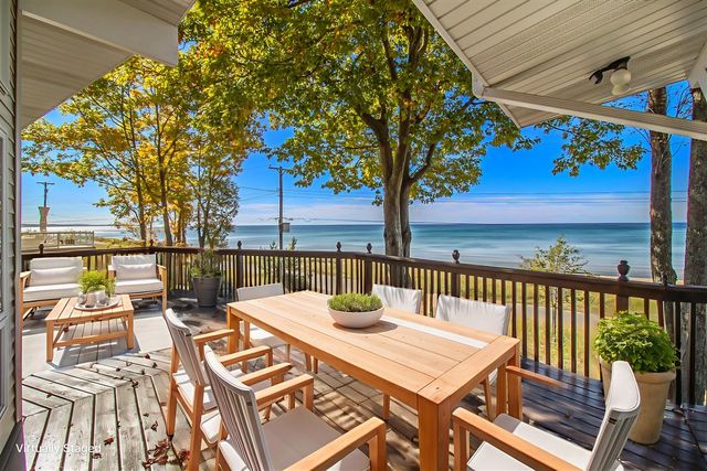 7320 Montgomery Boulevard, Pentwater, MI 49449