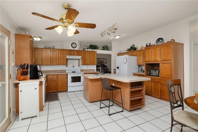 2502 Fairway Court, Mission, TX 78572