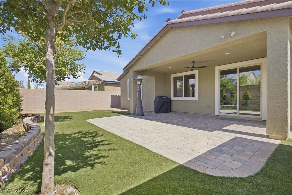 7345 Quaking Aspen Street, Las Vegas, NV 89149 — photo 2