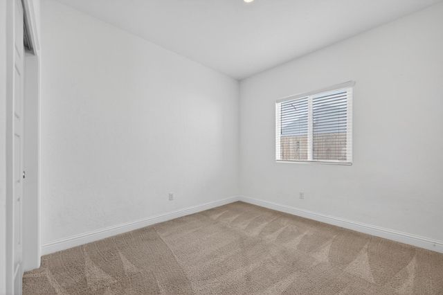 6591 E Liberty Avenue, Fresno, CA 93727