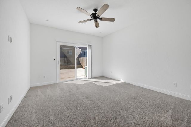 6591 E Liberty Avenue, Fresno, CA 93727