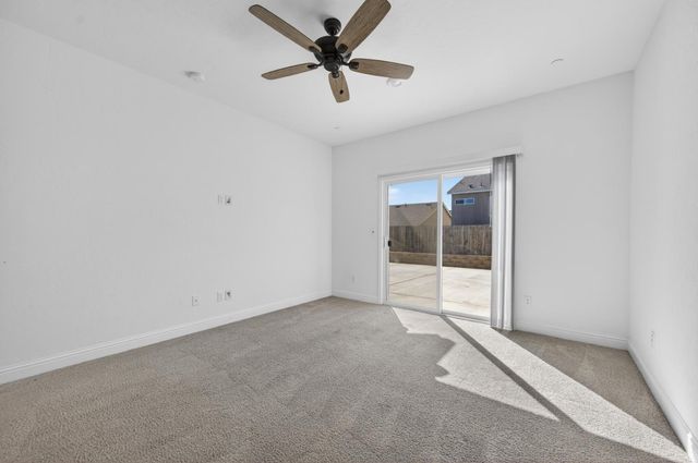 6591 E Liberty Avenue, Fresno, CA 93727