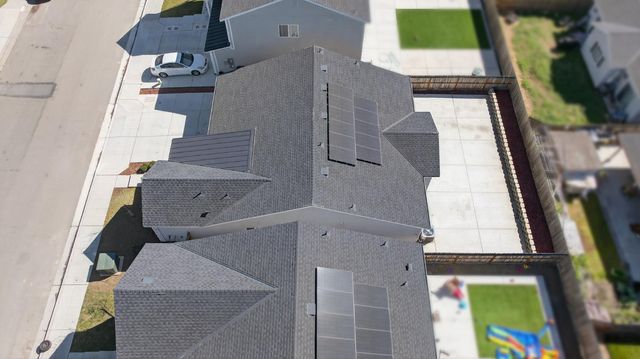 6591 E Liberty Avenue, Fresno, CA 93727