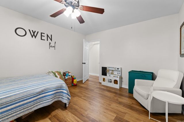 302 Club Lane, Conway, AR 72034