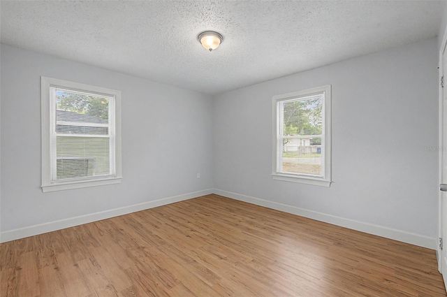 3208 W HARTNETT AVENUE, Tampa, FL 33611