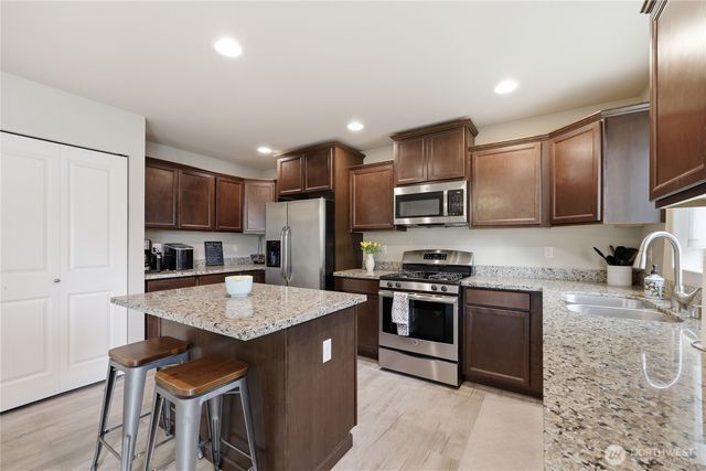291 NE Tronson Circle, Bremerton, WA 98311