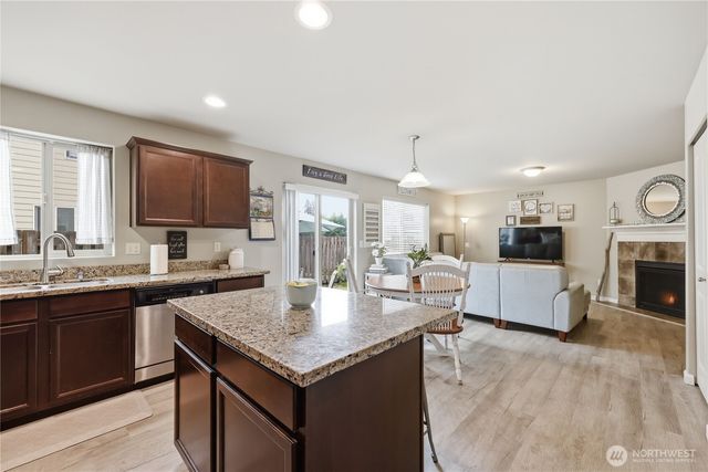 291 NE Tronson Circle, Bremerton, WA 98311