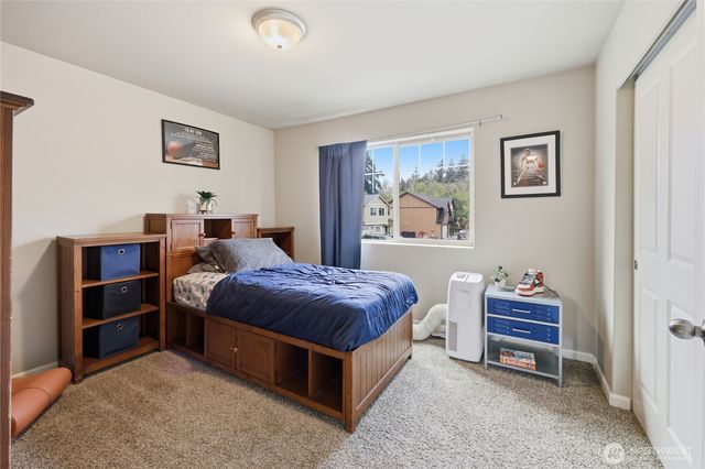 291 NE Tronson Circle, Bremerton, WA 98311