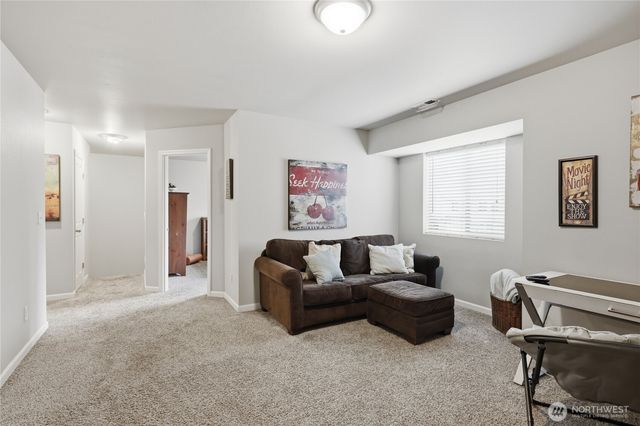 291 NE Tronson Circle, Bremerton, WA 98311