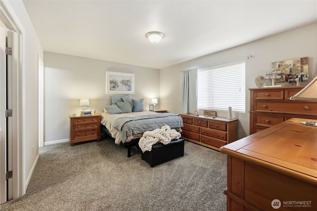 291 NE Tronson Circle, Bremerton, WA 98311