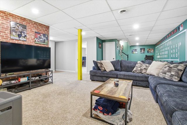 134 Chance Pond Road, Franklin, NH 03235