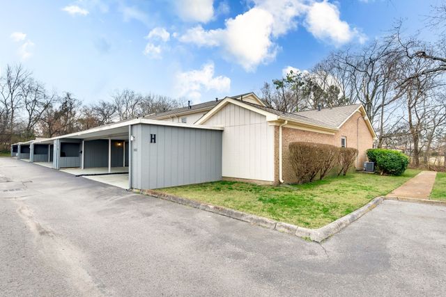 8300 Sawyer Brown Rd Apt H301, Nashville, TN 37221