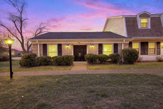 8300 Sawyer Brown Rd Apt H301, Nashville, TN 37221