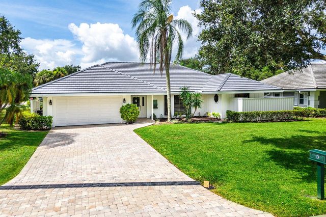 13 St Giles Road, Palm Beach Gardens, FL 33418