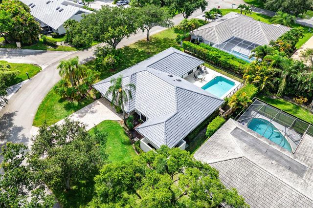 13 St Giles Road, Palm Beach Gardens, FL 33418