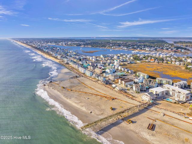 167 Delaware Avenue, Carolina Beach, NC 28428