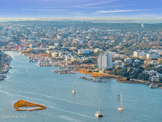 167 Delaware Avenue, Carolina Beach, NC 28428