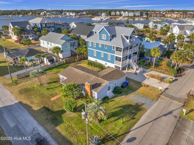167 Delaware Avenue, Carolina Beach, NC 28428