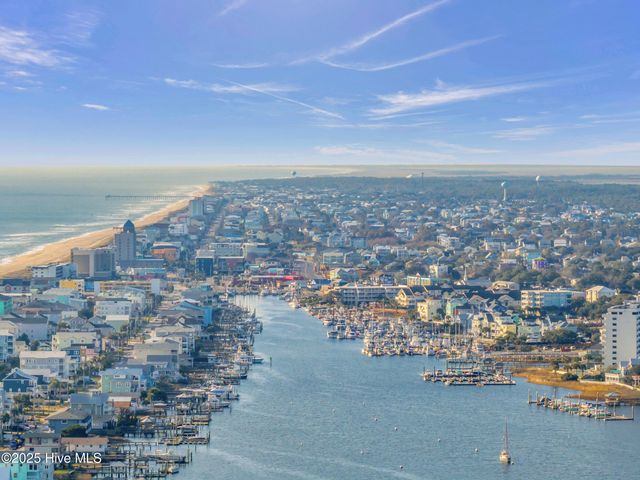 167 Delaware Avenue, Carolina Beach, NC 28428