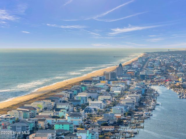 167 Delaware Avenue, Carolina Beach, NC 28428