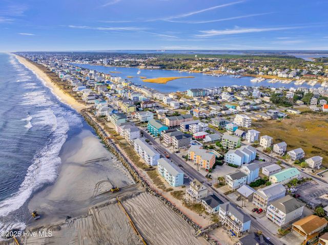 167 Delaware Avenue, Carolina Beach, NC 28428