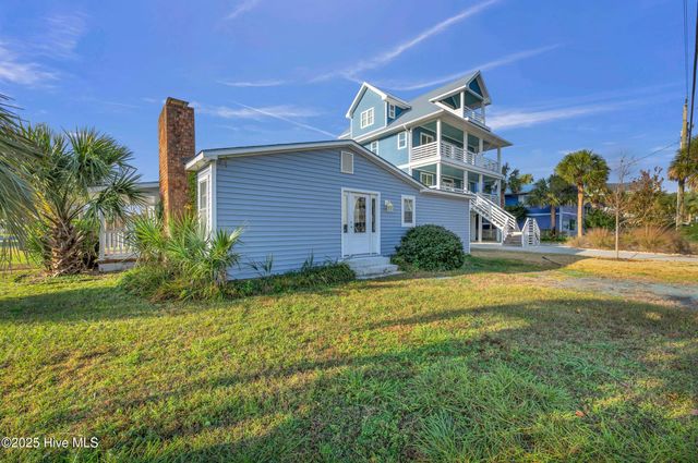 167 Delaware Avenue, Carolina Beach, NC 28428